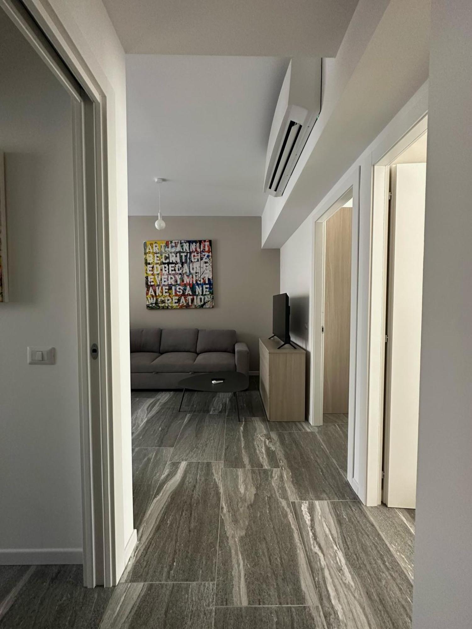Essential Apartment Sesto San Giovanni Ngoại thất bức ảnh