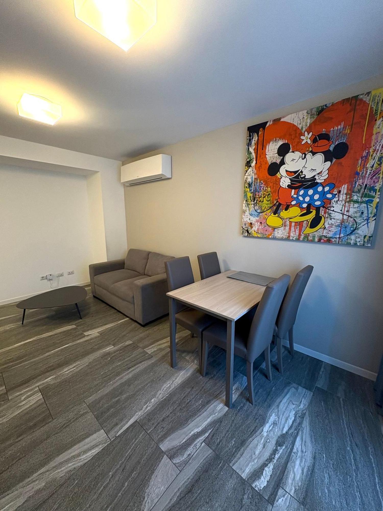 Essential Apartment Sesto San Giovanni Ngoại thất bức ảnh