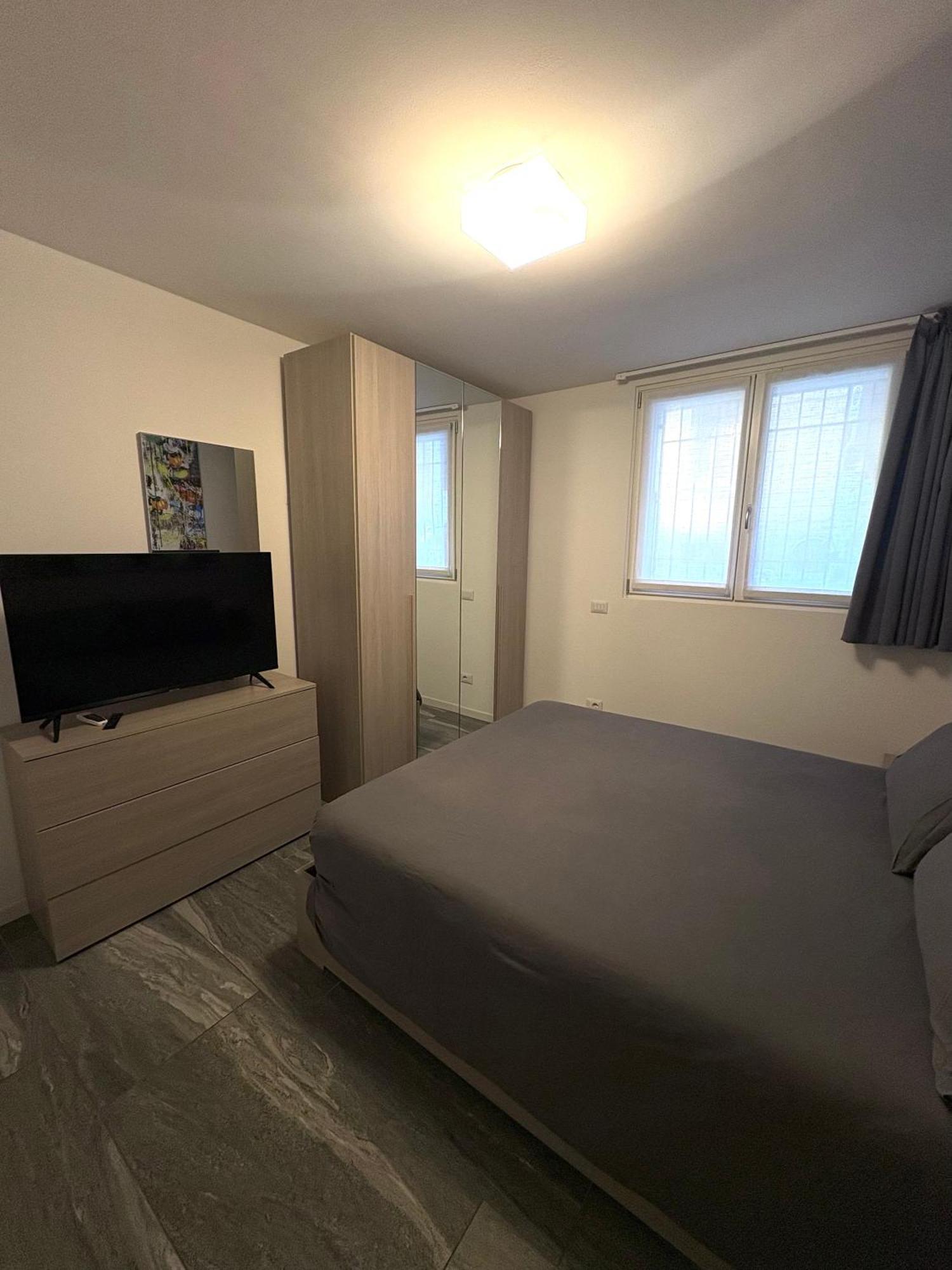 Essential Apartment Sesto San Giovanni Ngoại thất bức ảnh