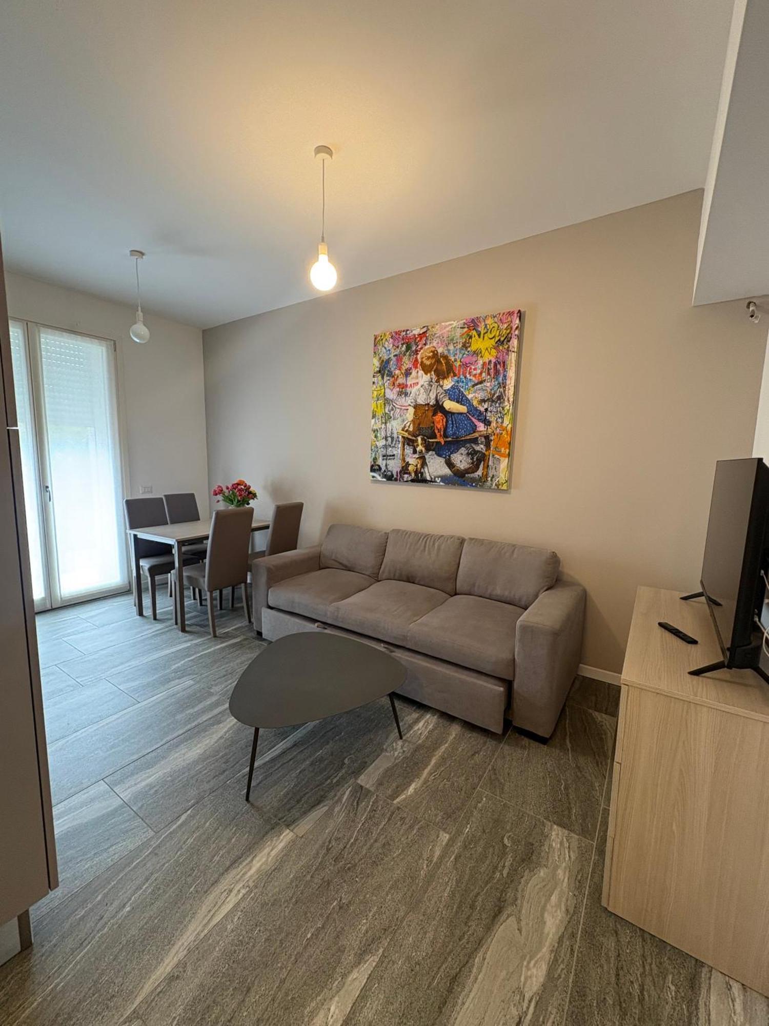 Essential Apartment Sesto San Giovanni Ngoại thất bức ảnh