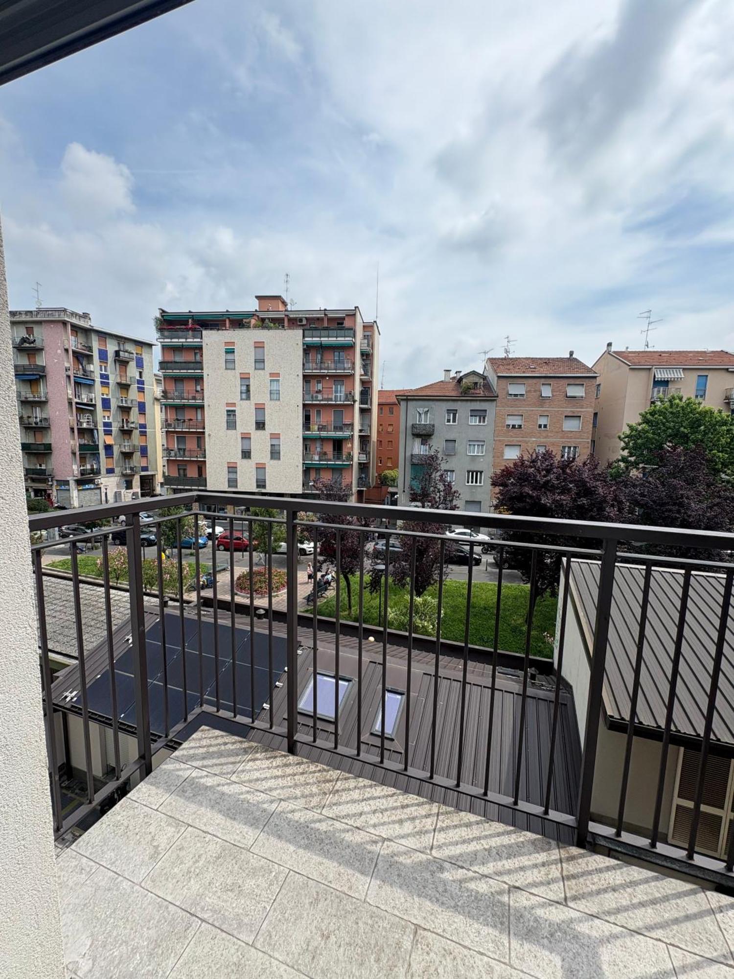Essential Apartment Sesto San Giovanni Ngoại thất bức ảnh